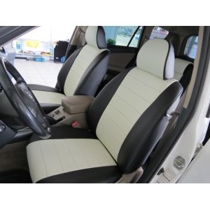 Чехлы из экокожи на Toyota RAV 4 XA40 (Автопилот)